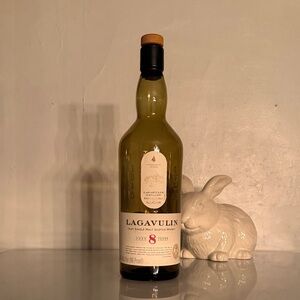 Lagavulin 8 Years Single Malt Scotch Whisky - EMPTY BOTTLE